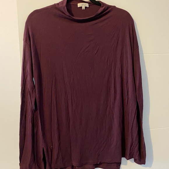 Wilfred Mock-neck Loose Maroon Long Sleeve! Size M - Picture 1 of 2